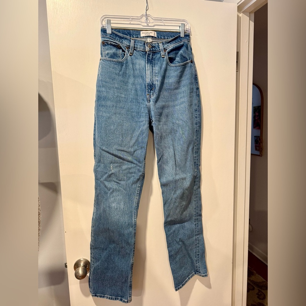 Abercrombie & Fitch Classic Light Blue Straight-Leg Jeans Curve Love